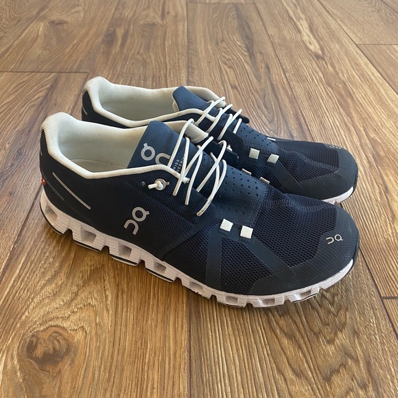On Cloud Running Shoes Navy Blue Men's 9.5 - Picture 2 of 10